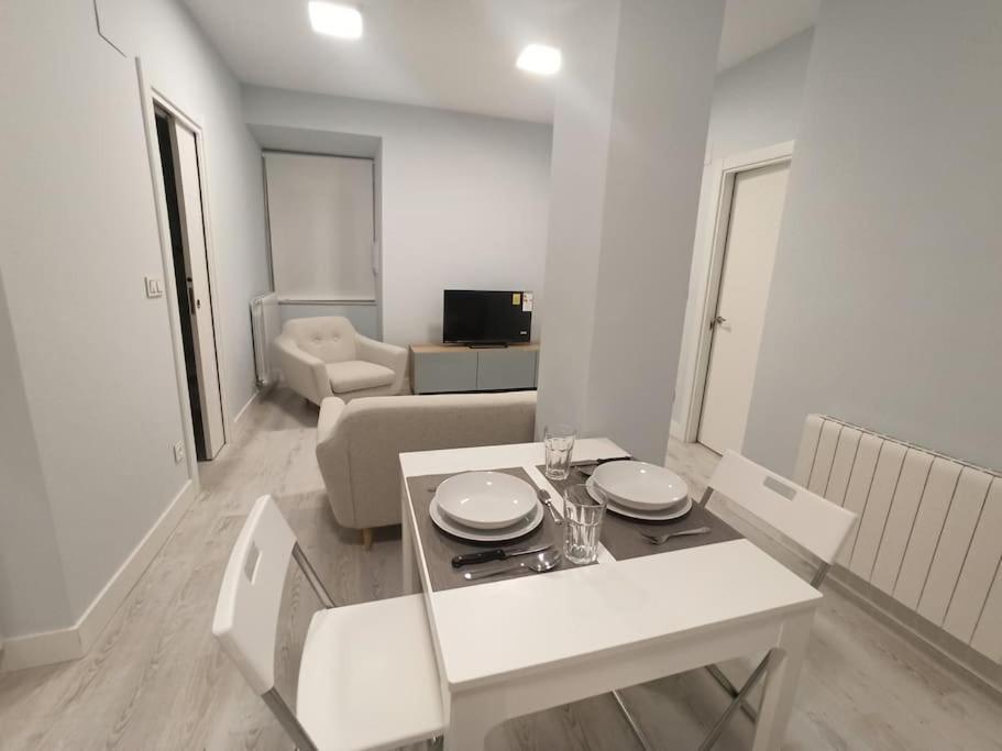 Comodo Apartamento En El Centro De Bermeo. Bagian luar foto