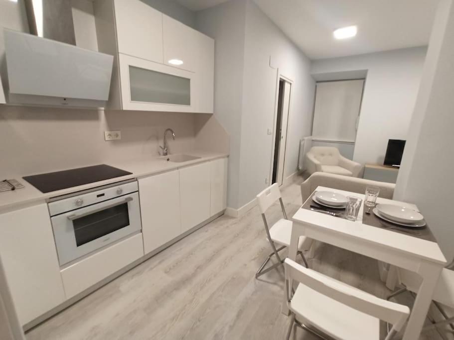 Comodo Apartamento En El Centro De Bermeo. Bagian luar foto